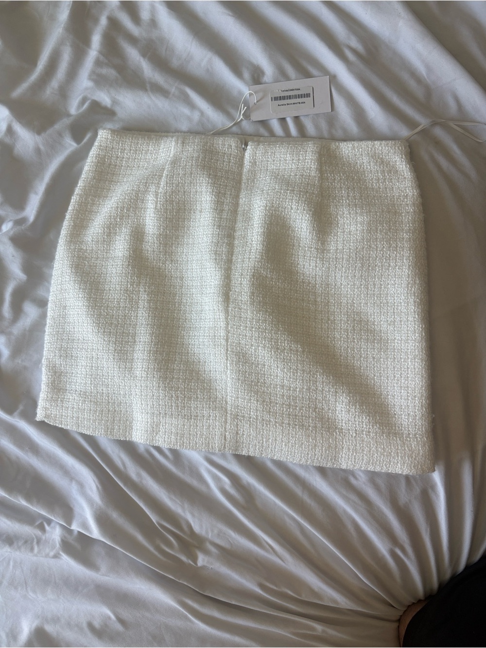 Reformation Aurella Skirt/White Tweed Pocket Mini - Picture 4 of 4